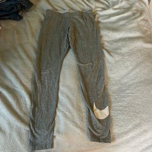 Nike leggings
